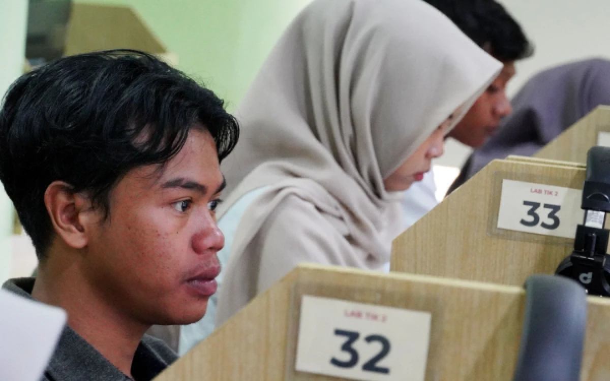 Thumbnail Berita - Hari Pertama UTBK, UB Malang Pastikan Pelaksanaan Ujian Aman Tanpa Gangguan Teknis