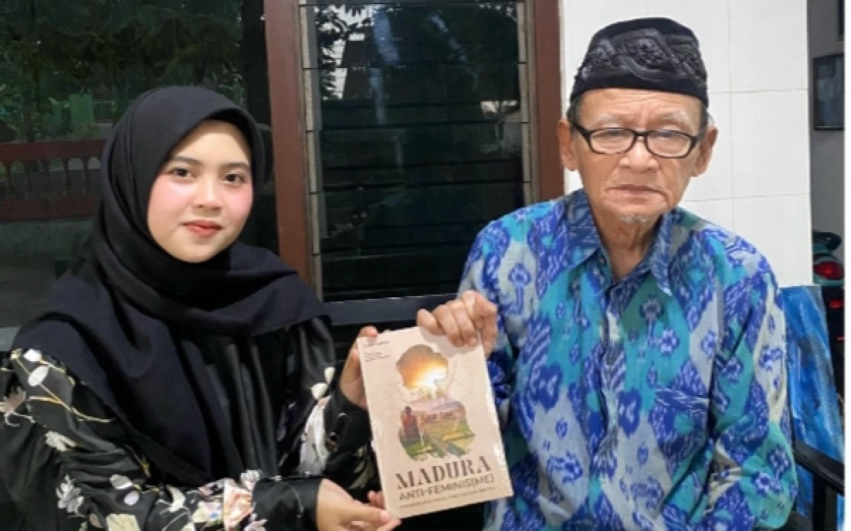 Thumbnail Berita - Hari Kartini di Pesantren Annuqayah Sumenep, Aliya Zahra Ajak Perempuan Berani Bermimpi dan Beraksi