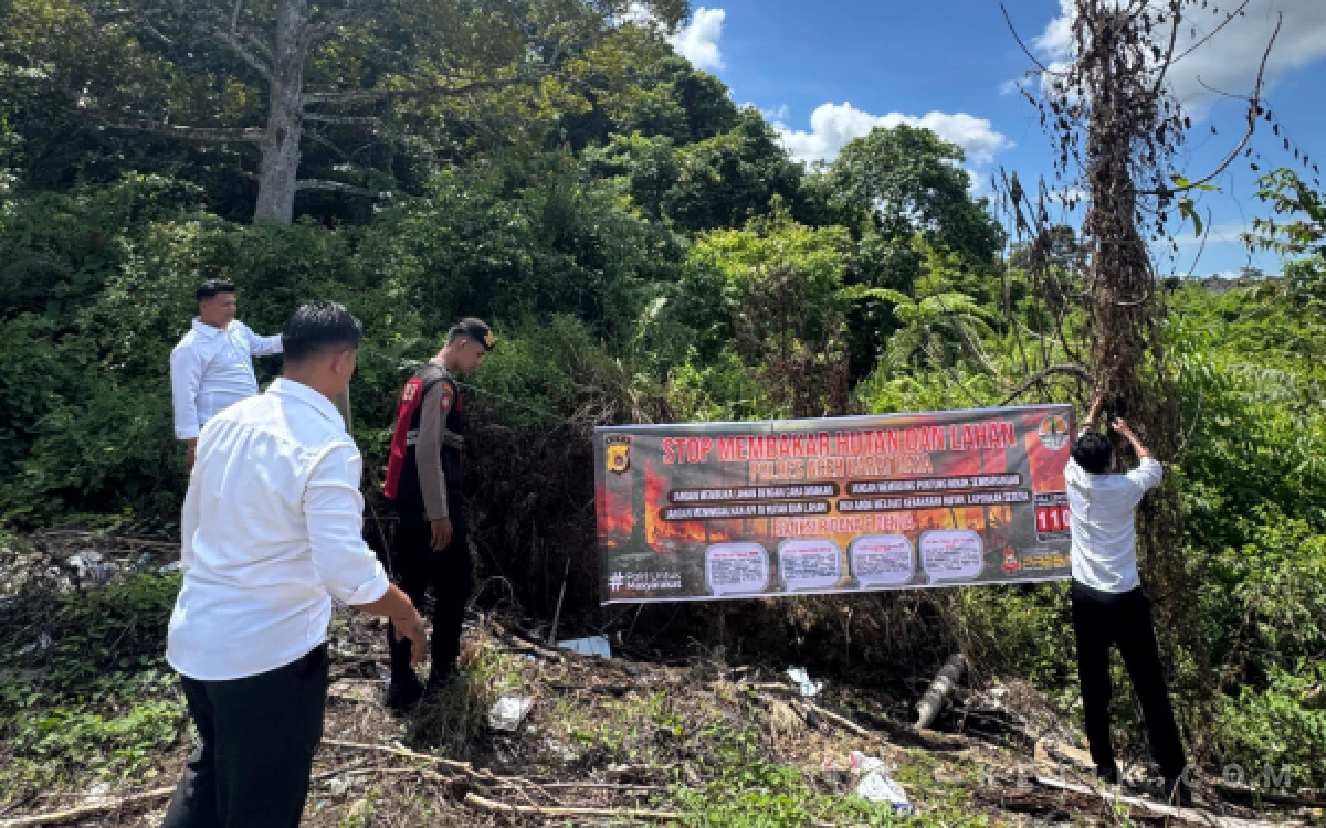 Thumbnail Berita - Cegah Karhutla, Polres Abdya Tegaskan Pelaku Pembakaran Bisa Didenda Rp10 Miliar