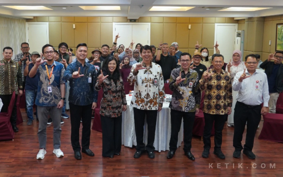 Thumbnail Berita - OJK Jabar Dorong Generasi Muda Melek Investasi, Investor Reksa Dana Kini Didominasi Usia di Bawah 30 Tahun