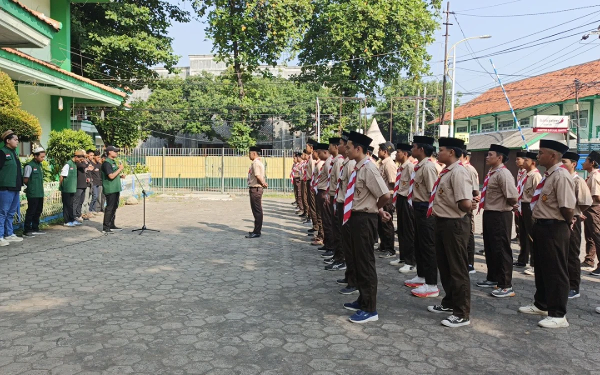Thumbnail Berita - Santri Nurul Jadid Paiton Probolinggo Perkuat Ekologi Berbasis Nilai Pesantren
