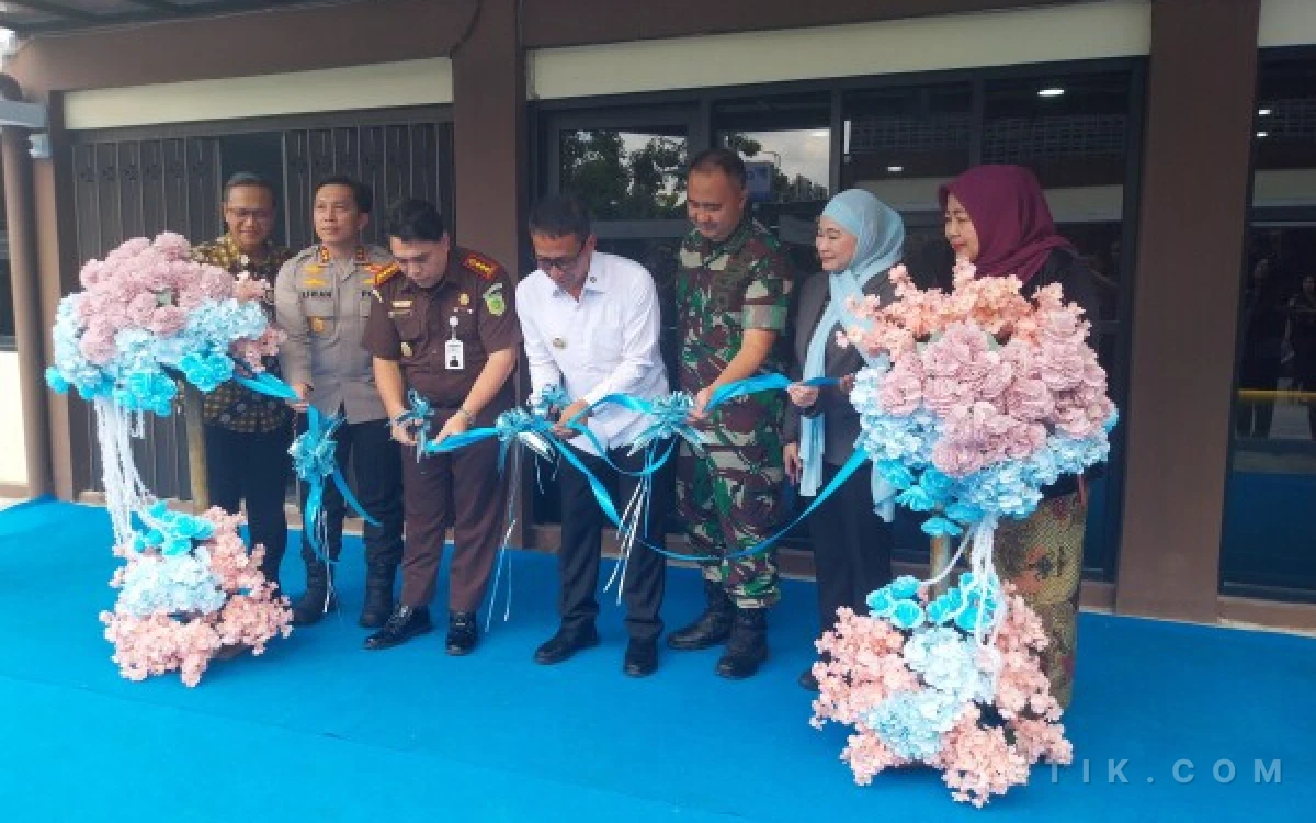 Thumbnail Berita - Gedung Pelayanan Kejari Bojonegoro Diresmikan, Pemkab Perkuat Sinergi Layanan Publik