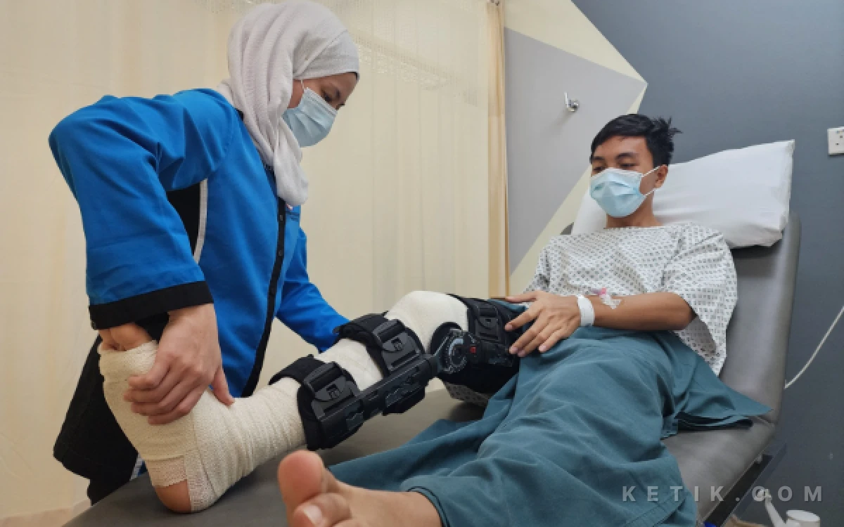 Foto Pengobatan fisioterapi. (Foto: dok KPJ Sabah untuk Ketik.com)