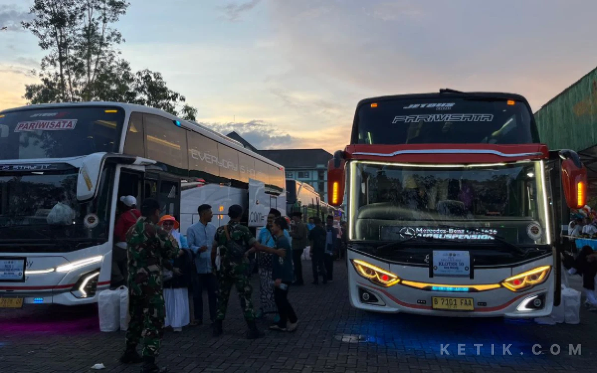 Thumbnail Berita - 5 Orang Jemaah Calon Haji Kota Malang Gagal Berangkat Haji, Ini Penyebabnya