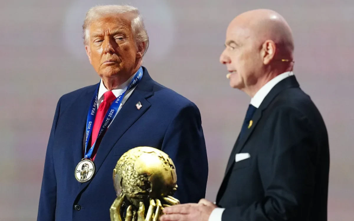 Thumbnail Berita - Utusan Trump Lobi FIFA Agar Italia Gantikan Iran di Piala Dunia 2026