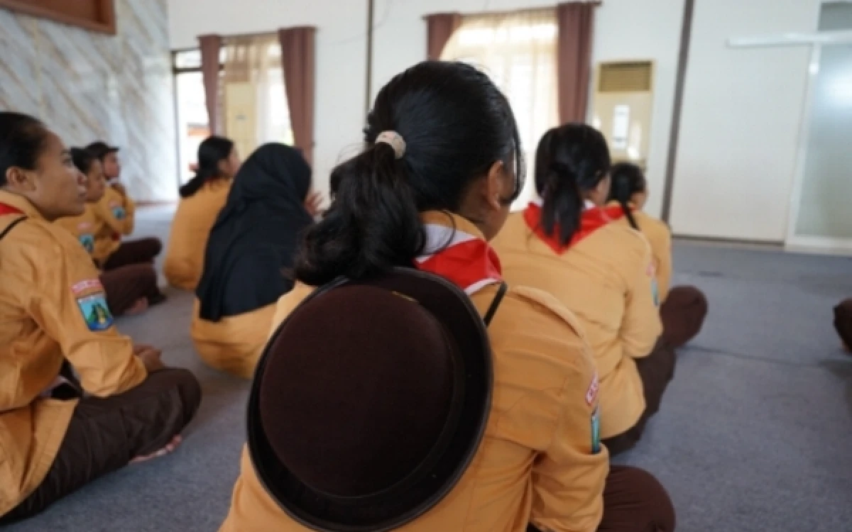 Thumbnail Berita - Perkuat Ketahanan Mental, Warga Binaan Lapas Perempuan Malang Dalami Dasa Darma Lewat Pramuka