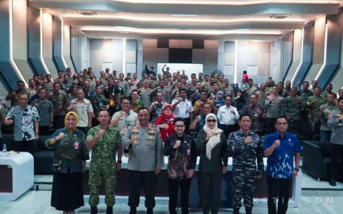 Thumbnail Berita - Gelar Rakor-Simulasi Sispam Kota, Pemkab Cilacap Siap Hadapi Aksi Buruh 1 Mei