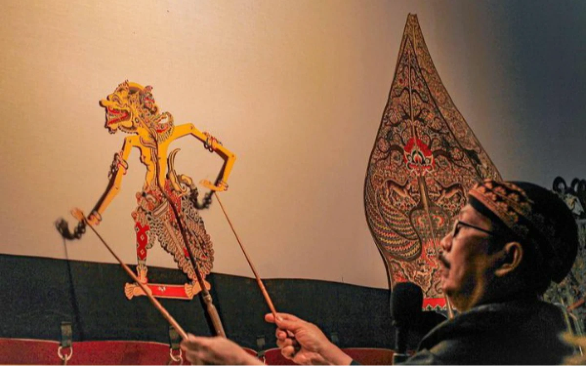 Thumbnail Berita - Wayang Kulit Semalam Suntuk Meriahkan Bersih Desa Sepatan Tulungagung