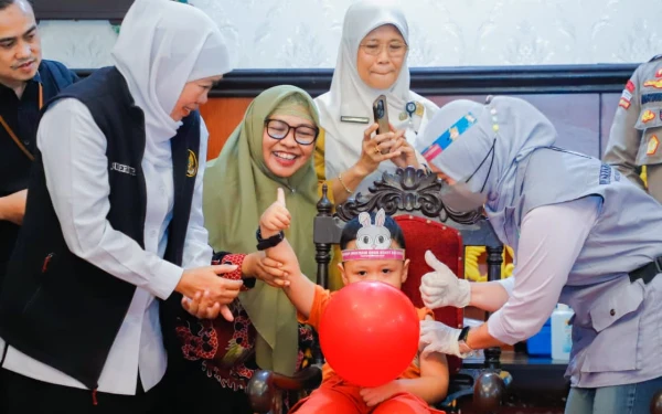 Thumbnail Berita - Peringatan Hari Posyandu Nasional 2026, Gubernur Khofifah Tegaskan Transformasi Posyandu 6 SPM