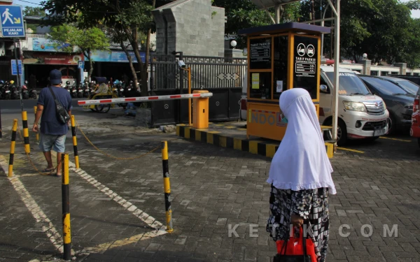 Thumbnail Berita - [FOTO] Parkir RSUD Jombang Bukan Hanya Modern tapi Juga Ramah Pejalan Kaki