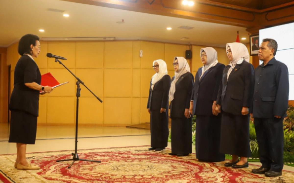 Thumbnail Berita - Kukuhkan Mila Harda sebagai Ketua YKI Sleman, Sri Sultan HB X: Lawan Kanker Harus Jadi Gerakan Kolektif!