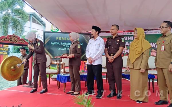 Thumbnail Berita - Jaksa Sahabat UMKM Diluncurkan Kajari Situbondo