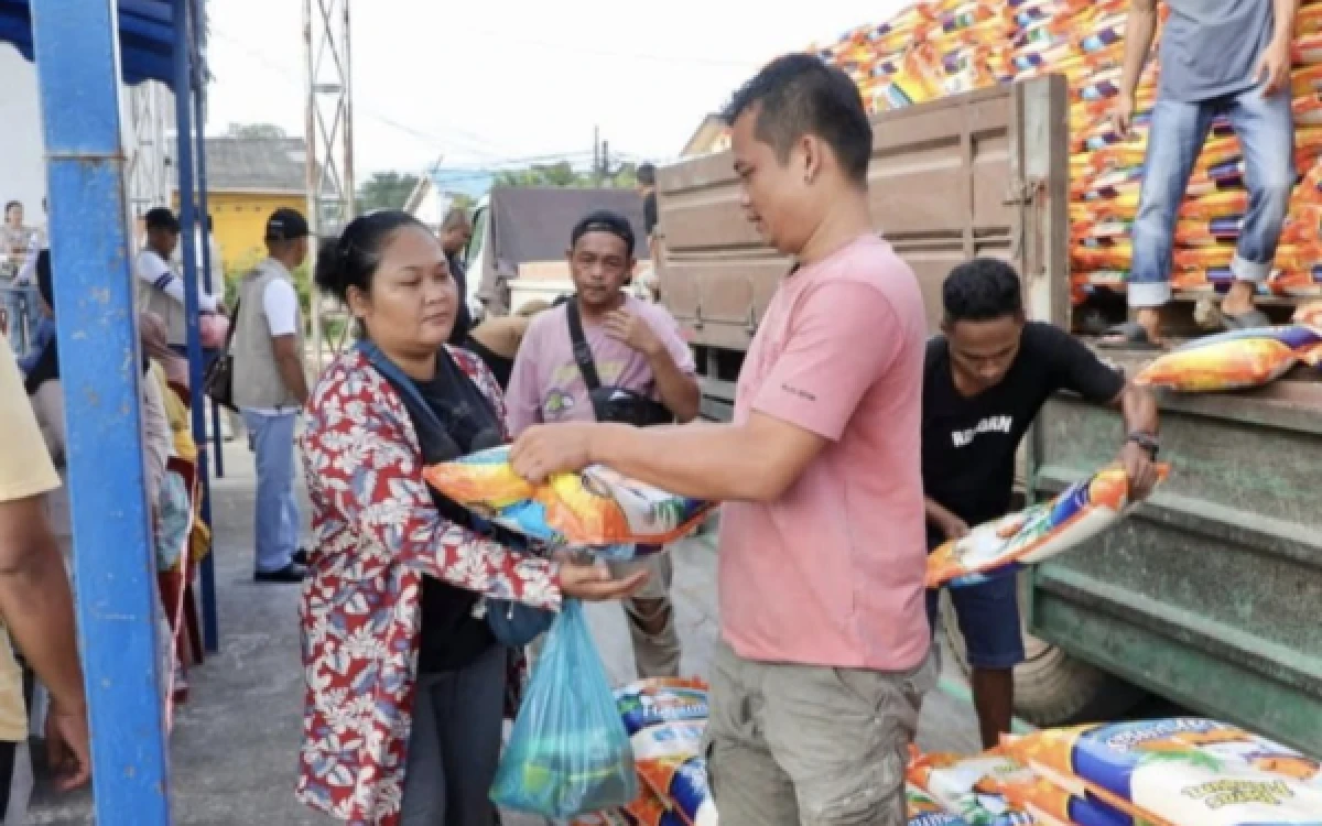 Thumbnail Berita - Pemko Batam Gelar Operasi Pasar Murah di Enam Lokasi untuk Kendalikan Inflasi