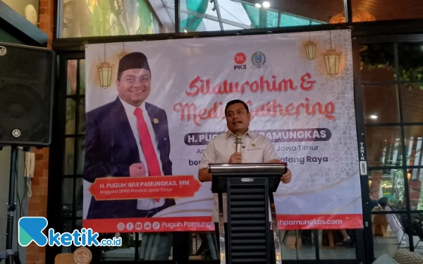Thumbnail Berita - Bertemu Media, Anggota DPRD Jatim Puguh Wiji Pamungkas Soroti Masalah BPJS Kesehatan