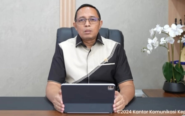 Thumbnail Berita - Keluar dari Istana, Hasan Nasbi Kini Jabat Komisaris Pertamina
