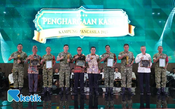 Thumbnail Berita - Desa Canggu Badas Kediri Raih Juara Umum Kampung Pancasila Nasional 2025