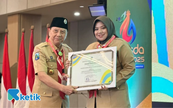 Thumbnail Berita - Kwarcab Pramuka Situbondo, Raih Penghargaan Kategori Tata Kelola Organisasi dan Hukum