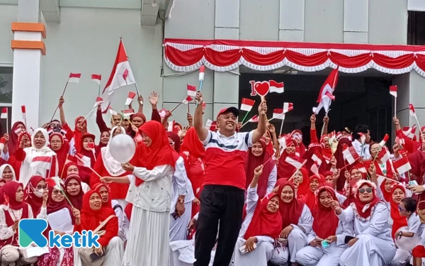 Thumbnail Berita - RSUD Labuha Kobarkan Patriotisme Kesehatan di Panggung HUT RI ke-80