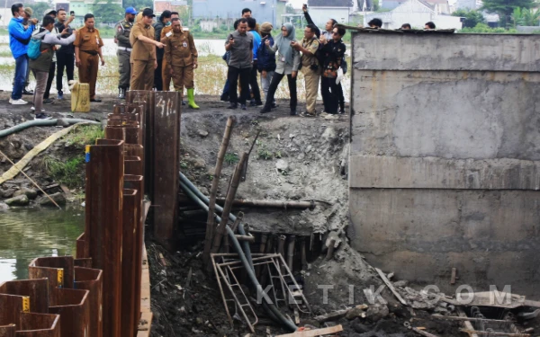Bupati Subandi: Proyek Rumah Pompa Kedungpeluk Bantu Atasi Banjir di Tanggulangin