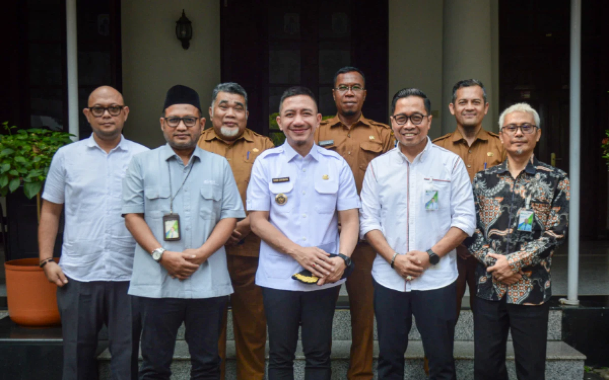 Thumbnail Berita - BPJS Ketenagakerjaan Banten Audiensi dengan Bupati Lebak, Bahas Perluasan Perlindungan Pekerja Rentan