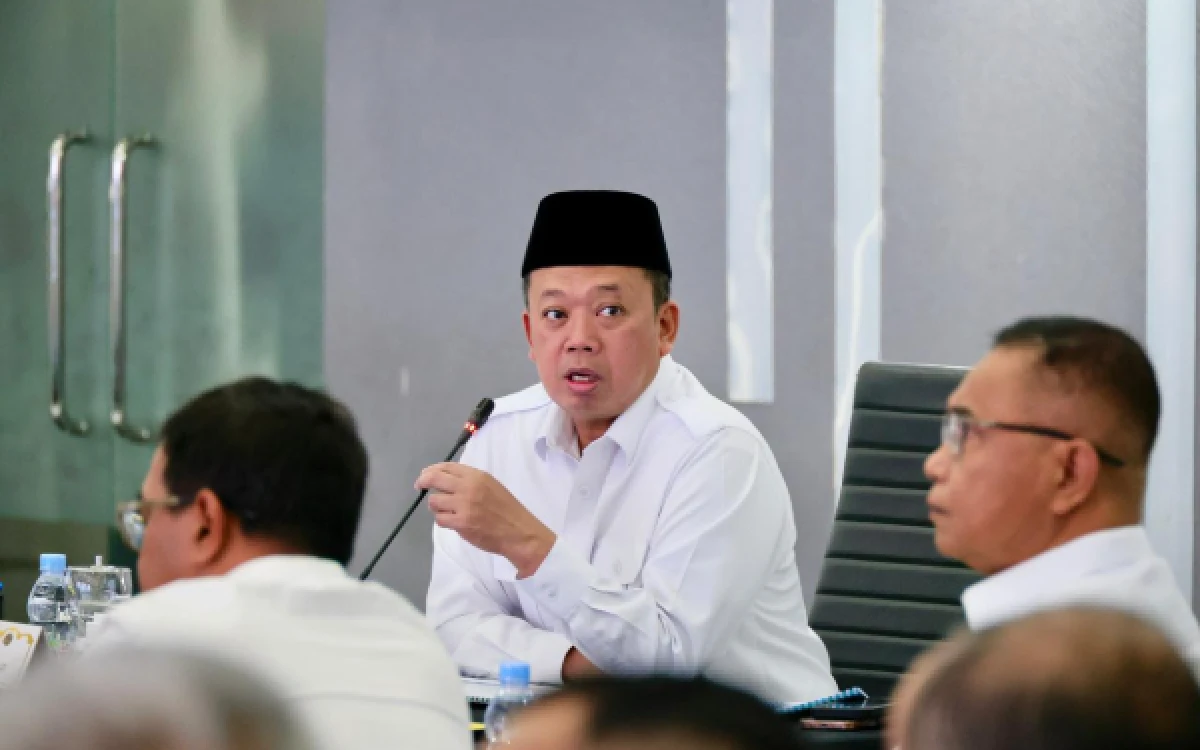 Menteri Nusron Instruksikan Jajaran Tuntaskan Berkas Layanan Pertanahan