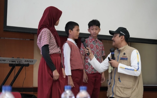 Makassar Siapkan Dua Lokasi Sekolah Rakyat, Gus Ipul Tekankan Generasi Tangguh