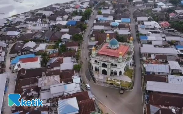 Thumbnail Berita - Desa Guruapin Kayoa Terapkan Pengelolaan Sampah Berbasis Lingkungan Sejak 2024