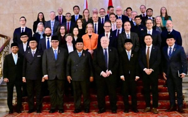 Thumbnail Berita - Prabowo Ajak Kampus Inggris Bangun 10 Universitas Baru di Indonesia