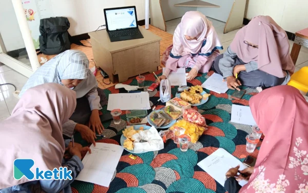 Thumbnail Berita - Inovasi Pembelajaran Sejarah, Tim FISIP UB Kuatkan Guru TK Lamongan Melalui Metode Story-Based Learning