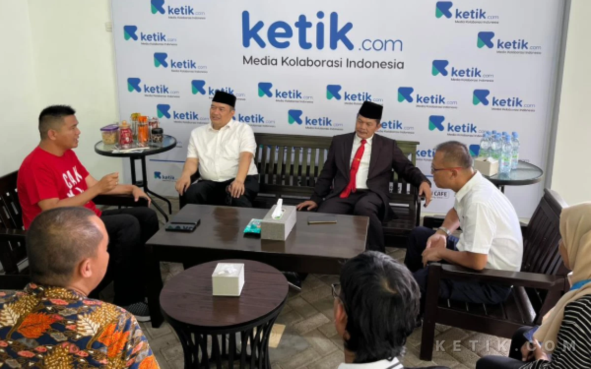 Thumbnail Berita - Sekda Kabupaten Malang Budiar Anwar Kunjungi Graha Ketik, Tekankan Peran Media Kawal Pembangunan