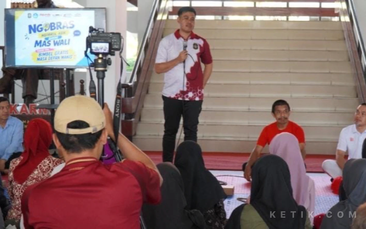 Thumbnail Berita - 102 Anak Keluarga Kurang Mampu di Blitar Disiapkan Tembus Perguruan Tinggi, Bimbel Gratis Jadi Jalan Masuk