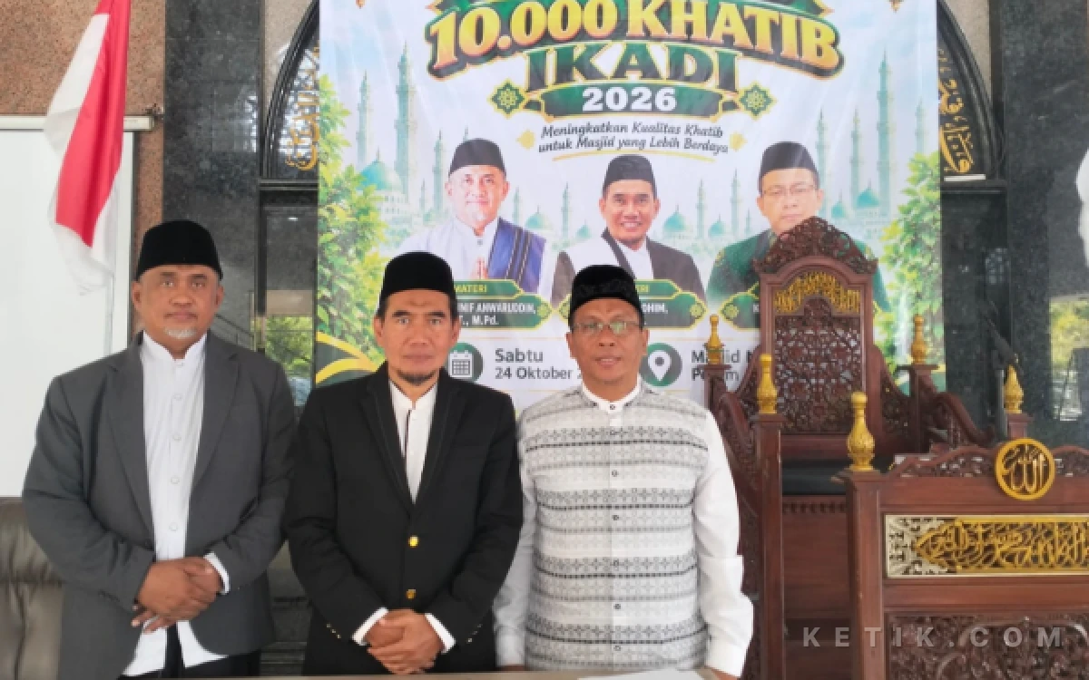 Foto Pengurus Daerah Ikatan Dai Indonesia IKADI Sidoarjo menggelar Pelatihan Khatib di Masjid Nurul Huda Perumahan Auri pada Sabtu (24 Oktober 2026). (Foto: Anas/Ketik.com)