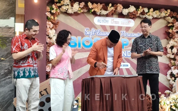 Thumbnail Berita - Tepati Janji Politik, Bupati Situbondo Resmikan Bioskop Kota Cinema Mall