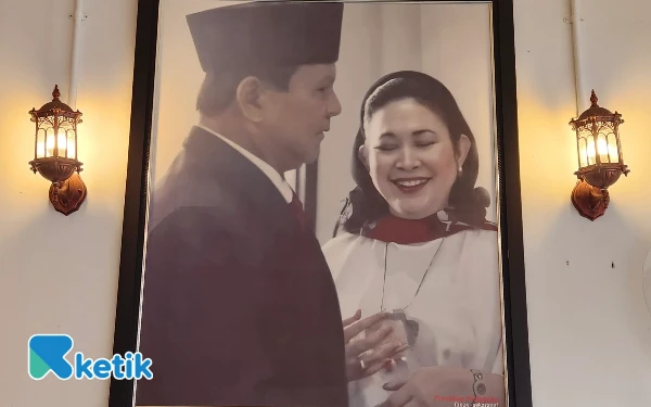 Thumbnail Tertawa Lepas! Presiden Prabowo dan Ibu Siti  Hediati Soeharto