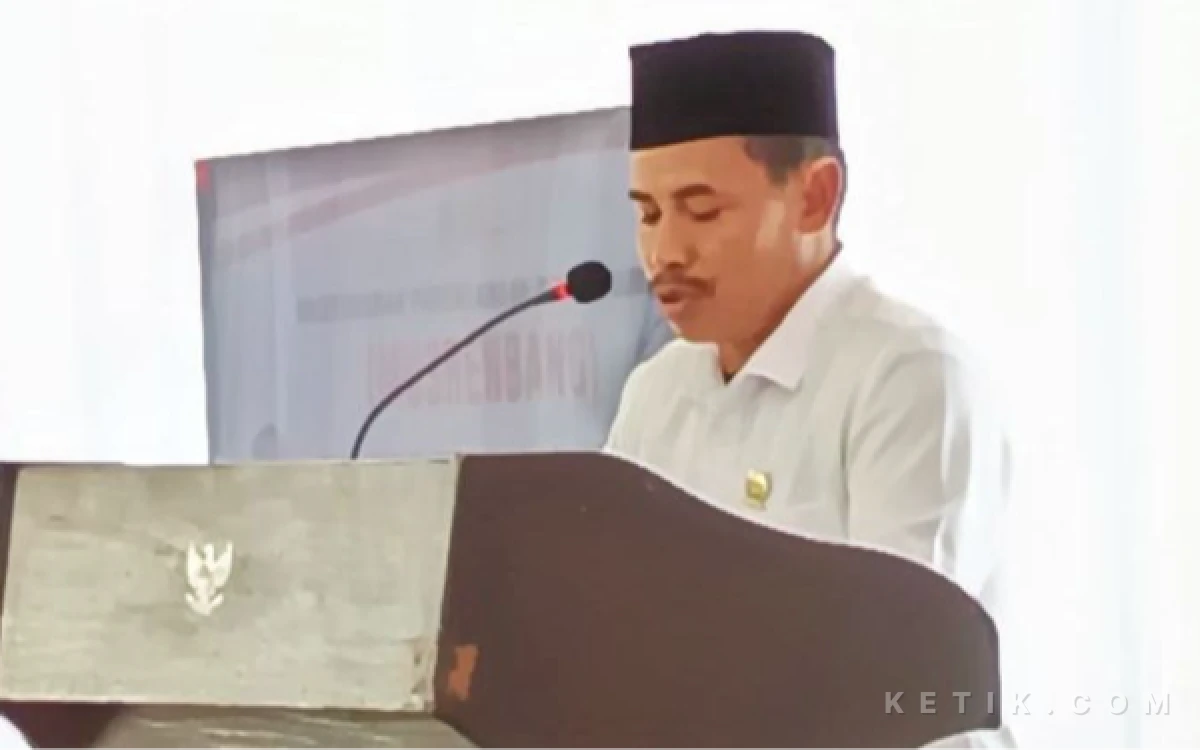 Thumbnail Berita - Foto Wabup Malang Tak Ada di Acara Perumda Tirta Kanjuruhan, Politisi PDIP: Jangan Jebak Publik dalam Polemik Simbol