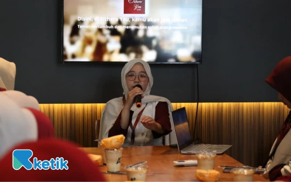 Thumbnail Berita - Kisah Inspiratif Maulidya, Mahasiswa UIN Malang Bangun Komunitas Literasi Finansial EitherYou