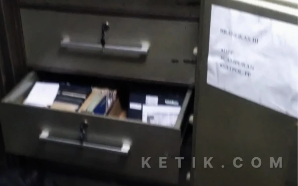 Thumbnail Berita - Ratusan BPKB Kendaraan Dinas Sidoarjo Hilang, Urus ke Samsat Perlu Cek Bank