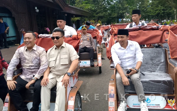 Thumbnail Berita - Fraksi Gerindra Dukung Pemkab Malang Siapkan Charging Station untuk Becak Listrik Bantuan Presiden Prabowo