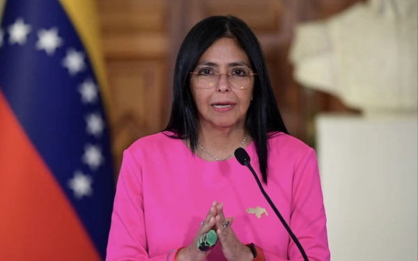 Thumbnail Berita - Wapres Venezuela Tegaskan Negaranya Tidak Akan Tunduk ke AS, Trump Beri Ancaman Ini