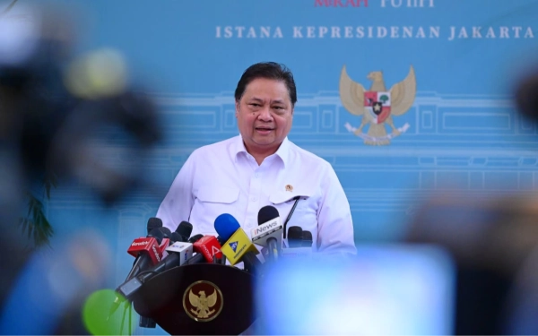 Thumbnail Berita - Pemerintah Umumkan Kebijakan WFH hingga Pembatasan Penggunaan Mobil Dinas