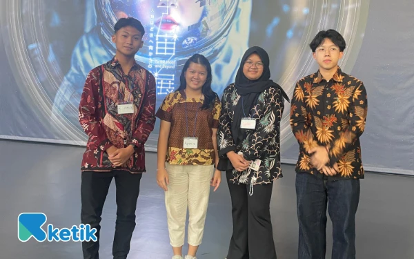 Thumbnail Berita - Remaja Surabaya Ambil Bagian di Tokyo Forum of Young Minds 2025