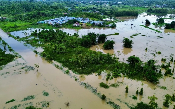 Thumbnail Berita - Ratusan Keluarga Terdampak! Banjir Landa Donggala, Pekanbaru Hingga Sorong