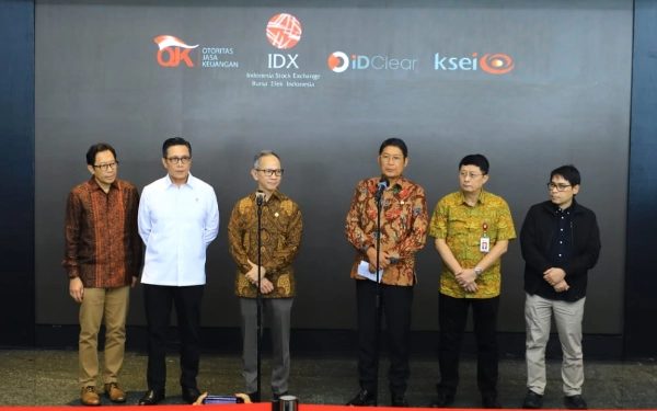 Thumbnail Berita - OJK Ambil Kendali Reformasi Pascamundurnya Bos BEI