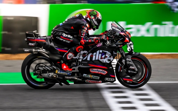 Thumbnail Berita - Bezzecchi Rebut Pole Position GP Thailand, Diwarnai Jatuh di Flying Lap