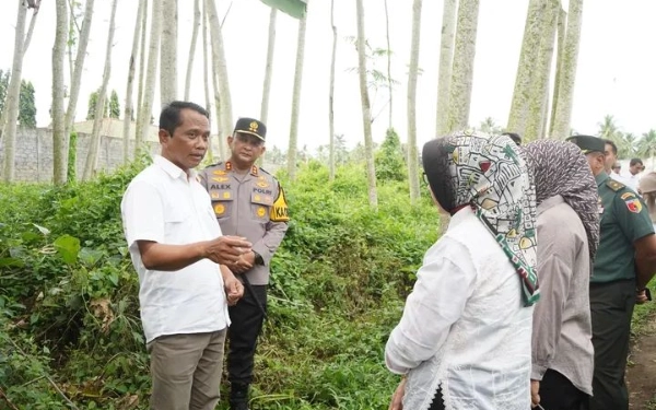 Thumbnail Dari 137 KK Warga di Dusun Sumberlangsep, Belum Semuanya Bersedia Direlokasi