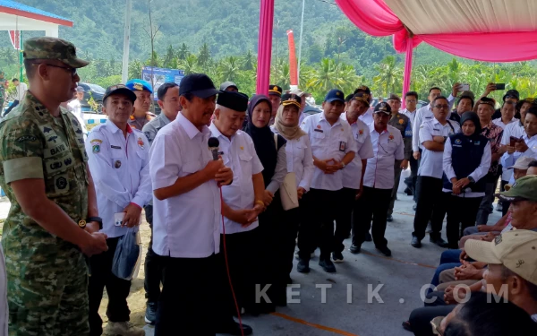 Thumbnail Berita - KNMP Rp11 Miliar di Pujiharjo Kabupaten Malang Ditinjau Menteri KP, Pabrik Es dan Cold Storage Sudah Beroperasi!