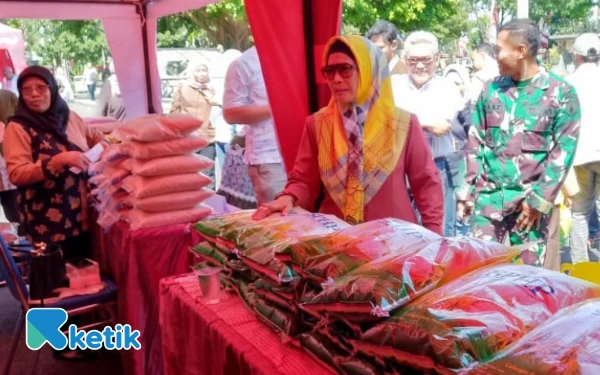 Thumbnail Berita - Gerakan Pangan Murah, Pemkab Malang Gelontorkan 264 Ton Beras SPHP