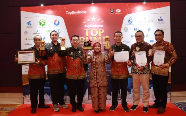 Thumbnail Berita - Pemkab Malang Borong 4 Penghargaan dalam Ajang Top BUMD Awards 2025