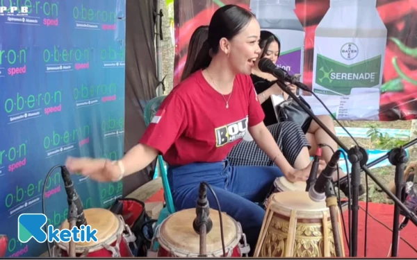 Thumbnail Berita - Mengenal Tasya Diva, Pemain Kendang Viral Asal Banyuwangi, Ini Profilnya