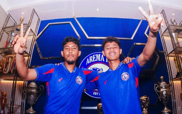 Thumbnail Berita - Update Transfer Arema FC, Rekrut 2 Talenta Muda, Pelatih dan Striker Asing Dilepas